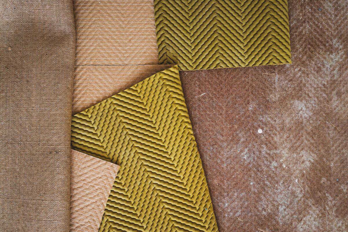 carpet underlay display and pos